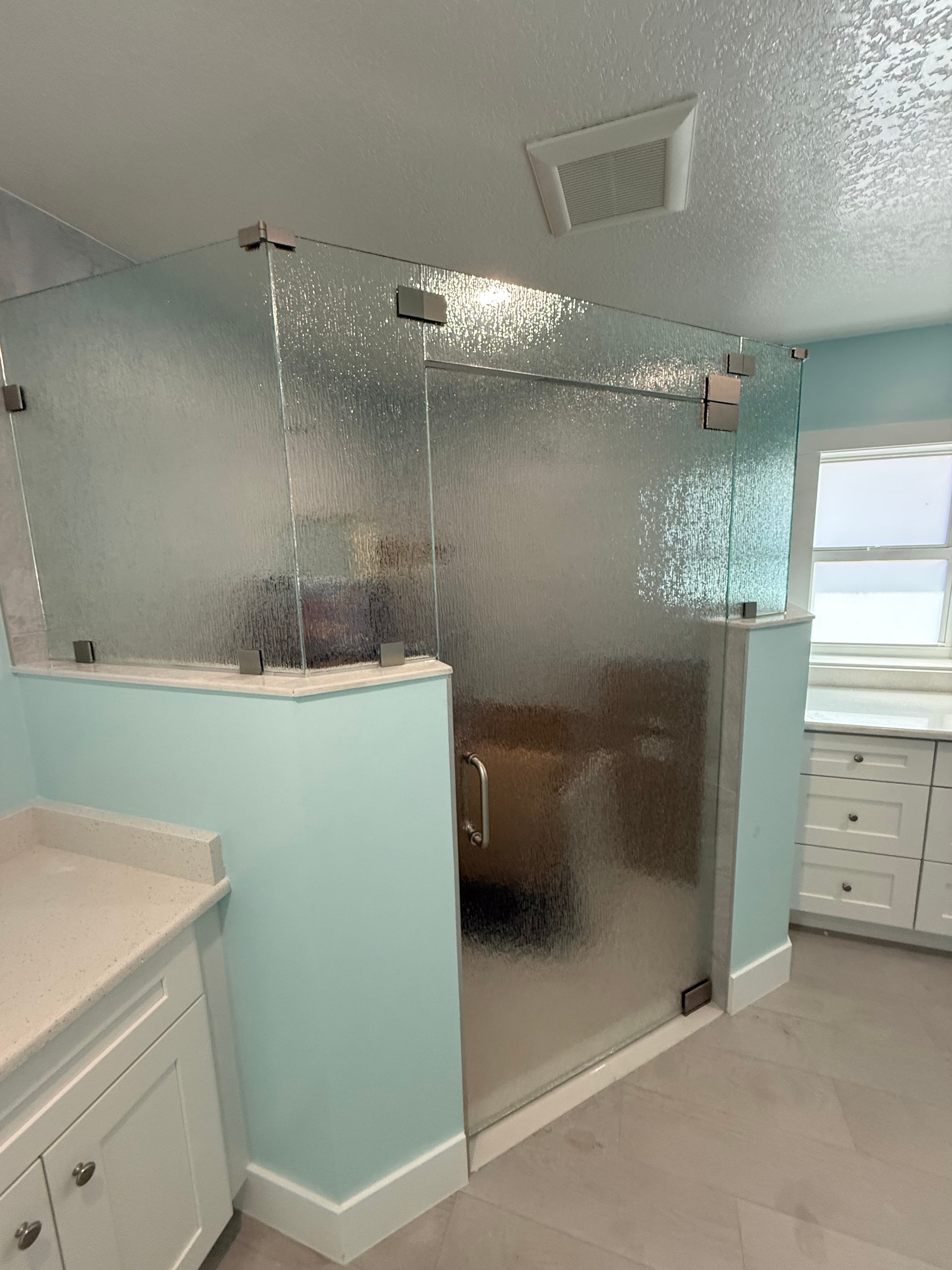 Frameless Shower Enclosure — Palm Beach Gardens, FL