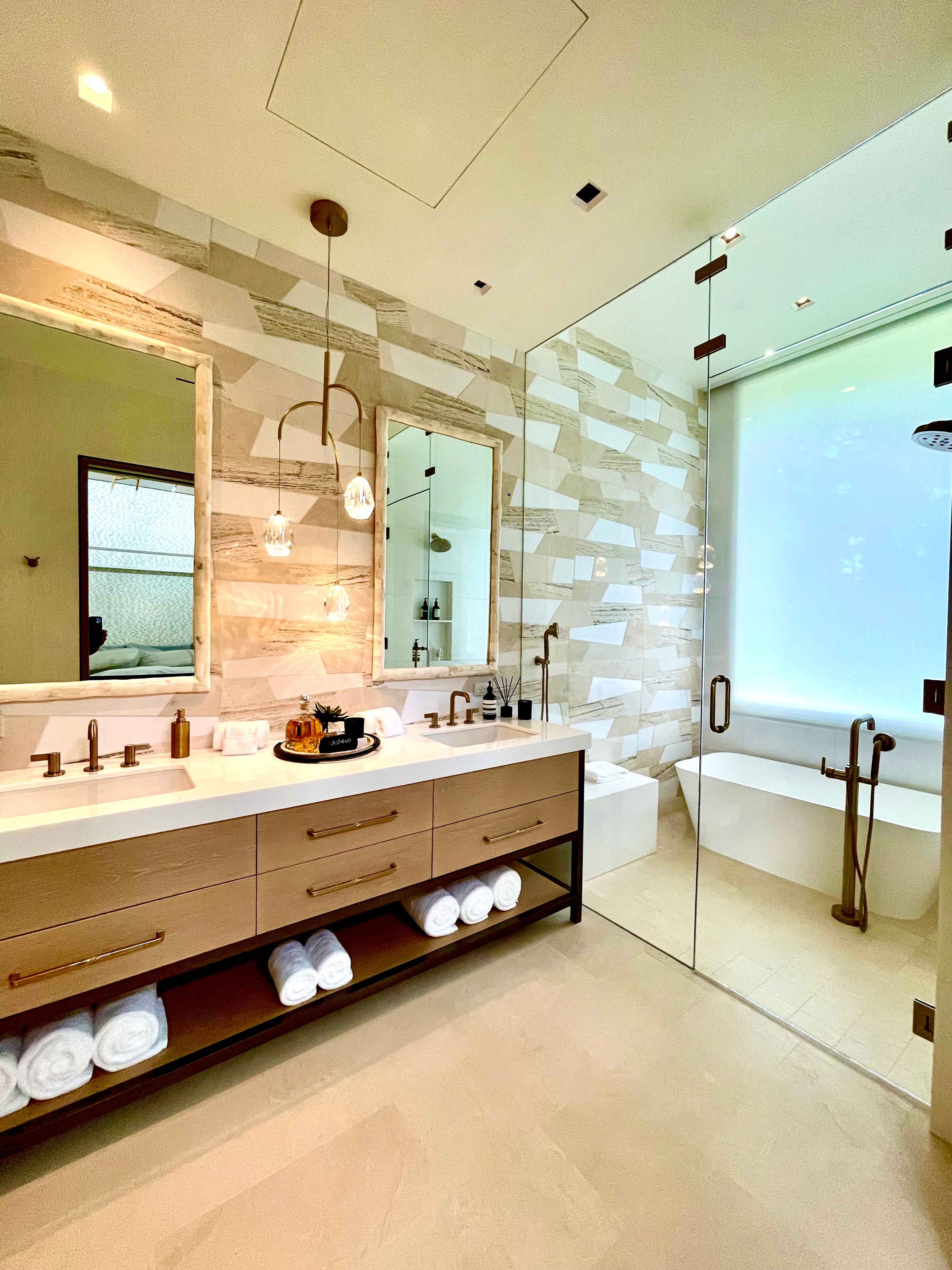 Frameless Shower Enclosure — Jupiter, FL